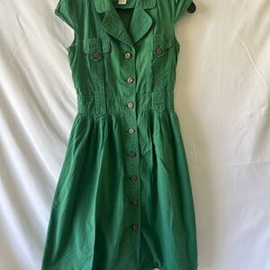 Green Midi Dress with Notched Collar and Cap Sleeves Made in Taiwan